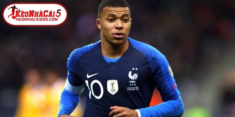 Tiểu Sử Cầu Thủ Kylian Mbappe Và Thành Tích Đạt Được