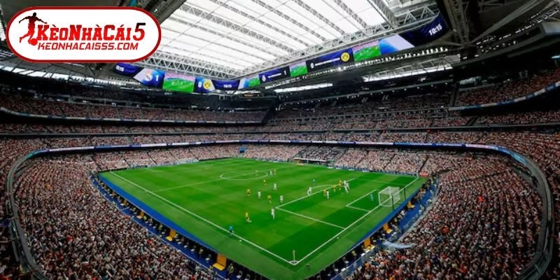 Chi phí cải tạo Santiago Bernabéu cán mốc 1,3 tỷ euro